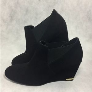 Bandolino Wedge Booties